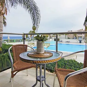 Diana - Coralli Beachfront Holiday home